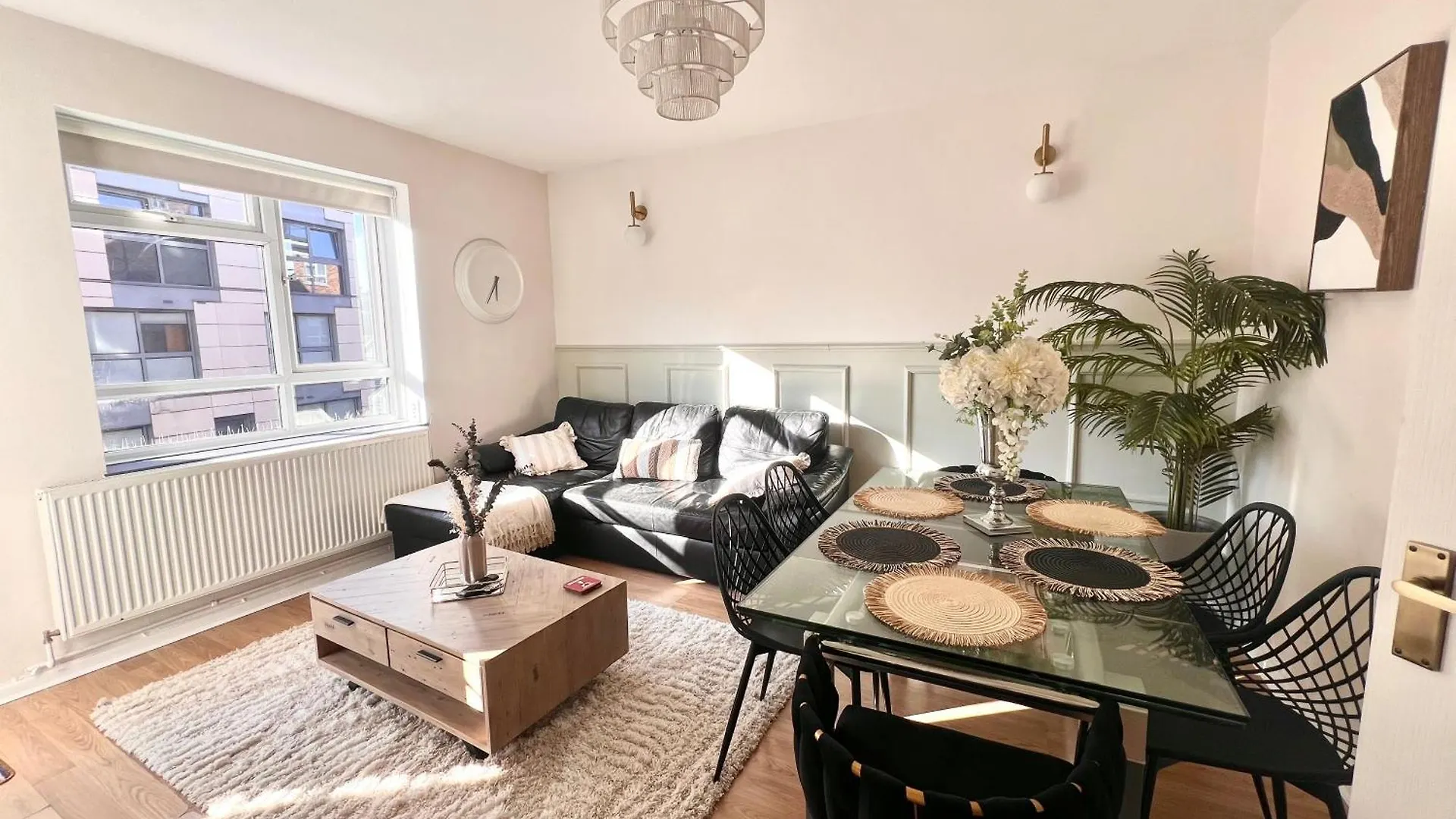 Central City 3 Minutes To Tower Of London Trendy Shoreditch Recently Refurbished 3 Bedrooms Sleeps 8